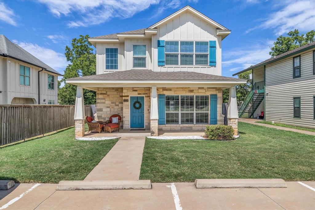 2225 S 2nd Street, Waco, TX 76706
