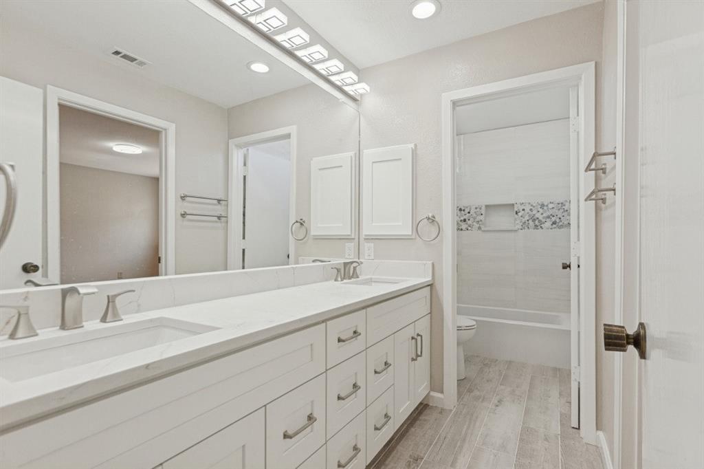 5221 Old Shepard Place, Plano, TX 75093