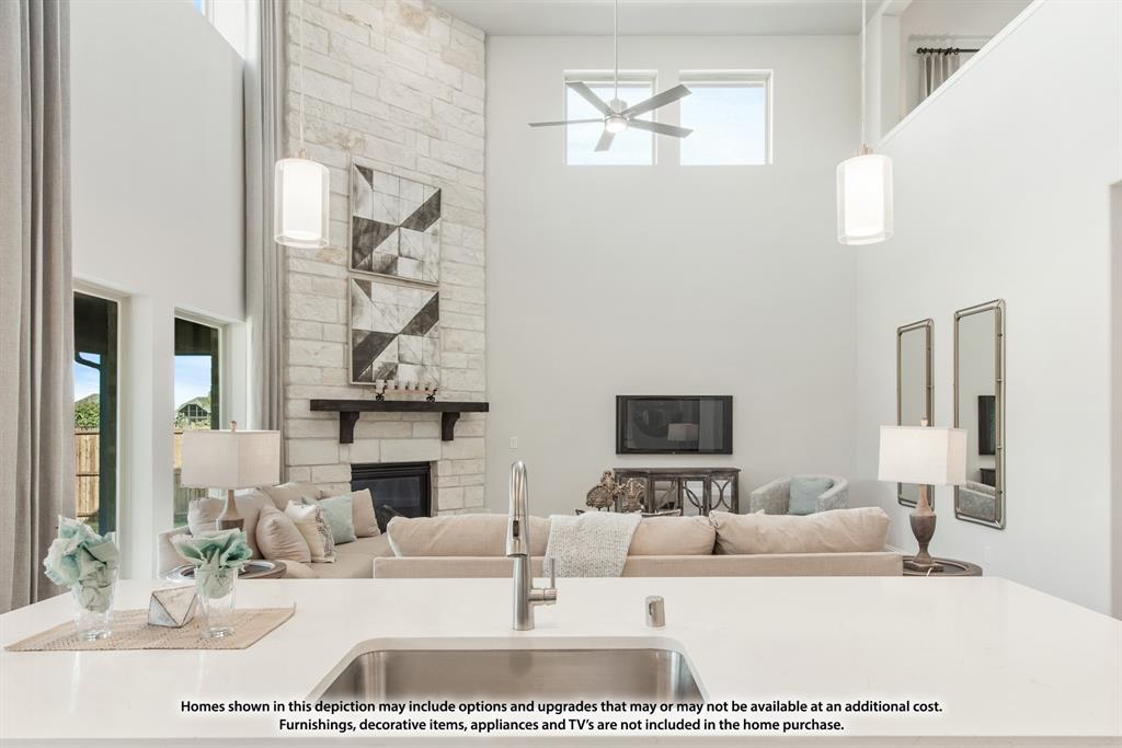517 Pearly Top Drive, Glenn Heights, TX 75154