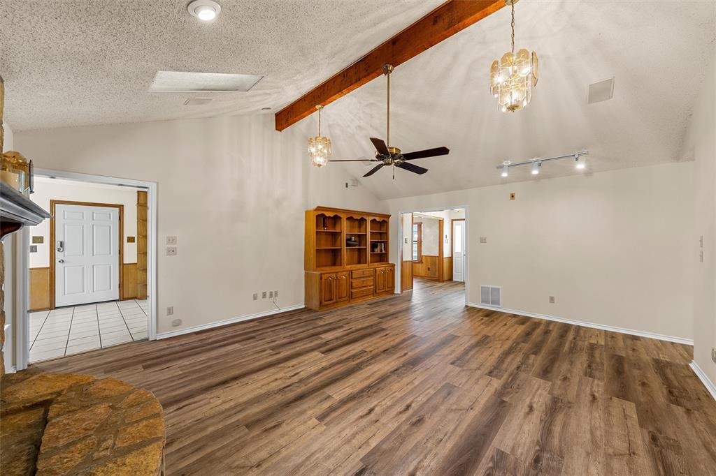 712 Beard Avenue, Robinson, TX 76706 712 Beard Avenue, Robinson, TX 76706