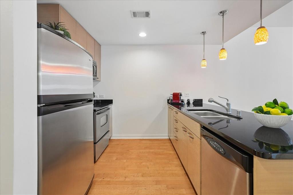 1200 MAIN Street, #2108, Dallas, TX 75202