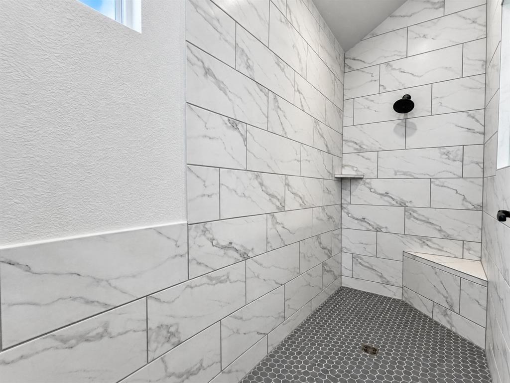 Walk-in Shower