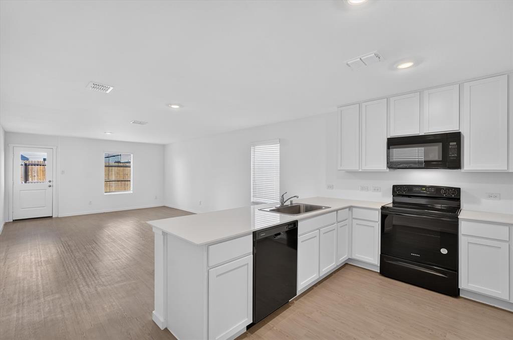 924 Sandhill Crane Lane, Princeton, TX 75407
