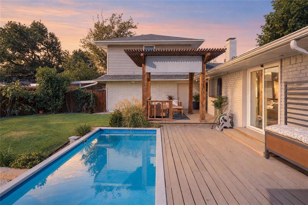 6112 E Lovers Lane, Dallas, TX 75214