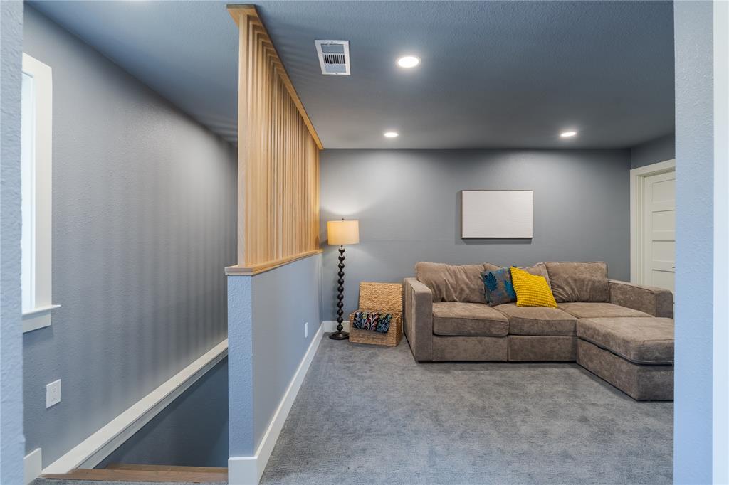 6112 E Lovers Lane, Dallas, TX 75214