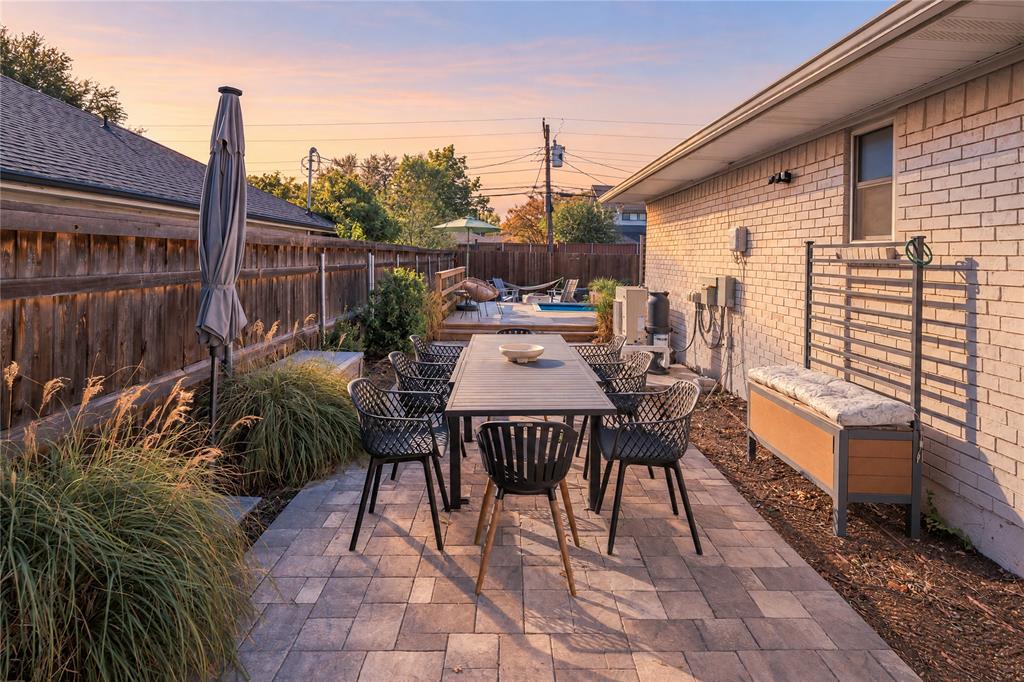 6112 E Lovers Lane, Dallas, TX 75214