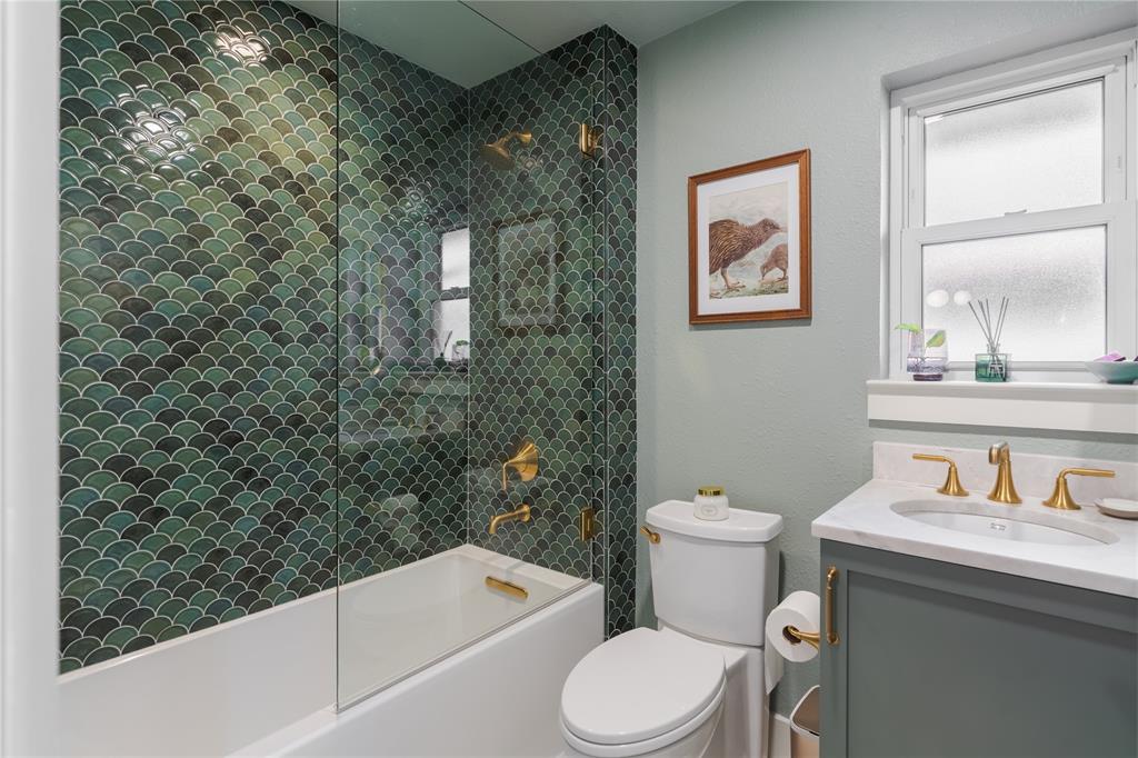 6112 E Lovers Lane, Dallas, TX 75214