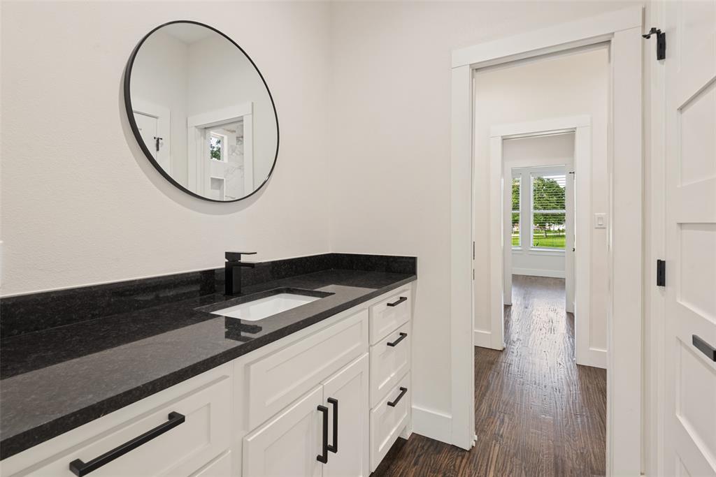 2 Deer Run Circle, Star Harbor, TX 75148