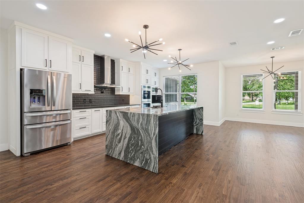 2 Deer Run Circle, Star Harbor, TX 75148