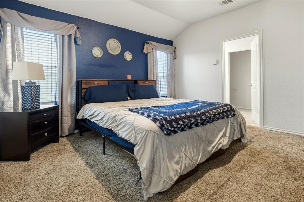 2204 Nightgrove Circle, Crandall, TX 75114