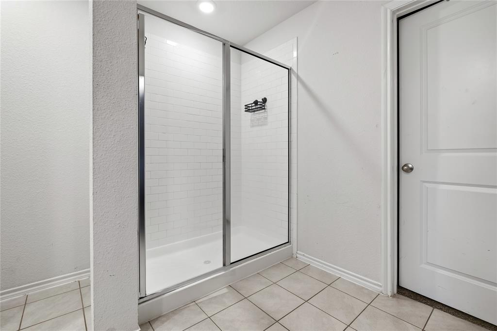 2204 Nightgrove Circle, Crandall, TX 75114