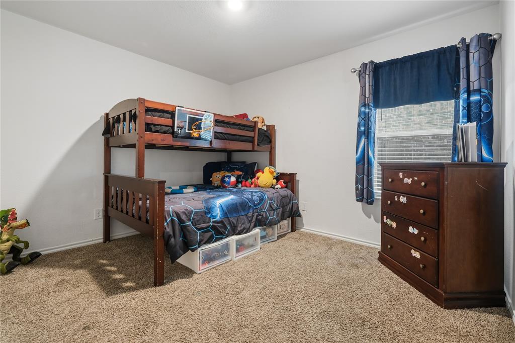 2204 Nightgrove Circle, Crandall, TX 75114