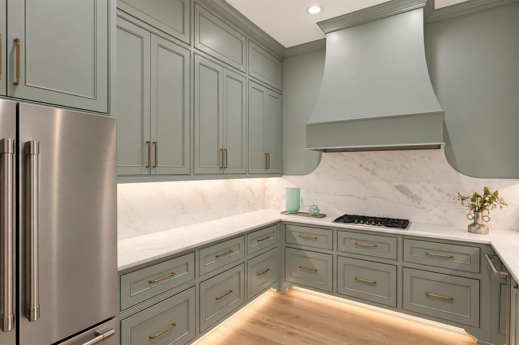 Second Kitchen