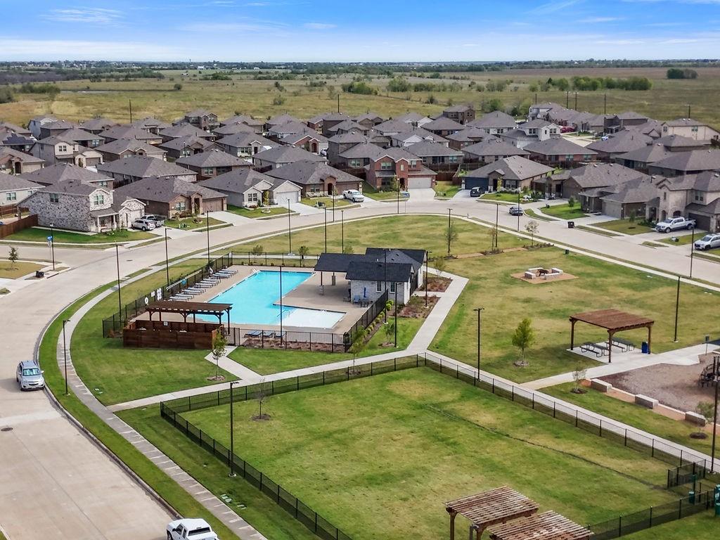 2606 Rockridge Drive, Crandall, TX 75114