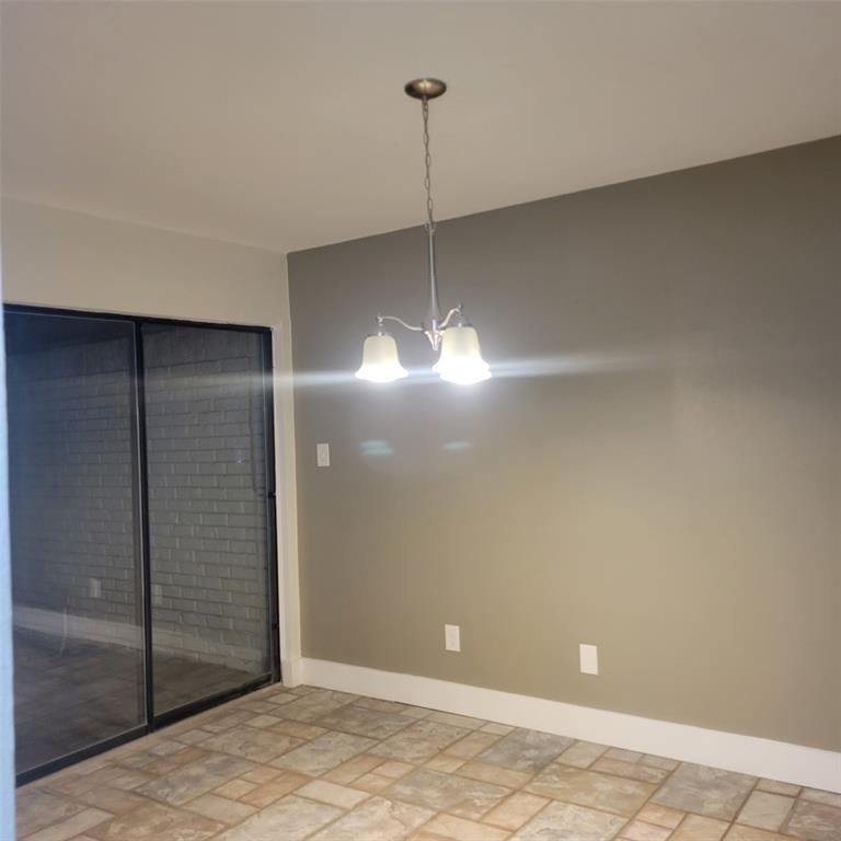 2840 Lee Street, Dallas, TX 75206