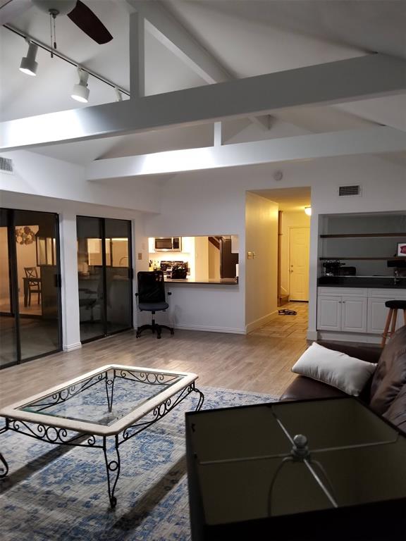 2840 Lee Street, Dallas, TX 75206