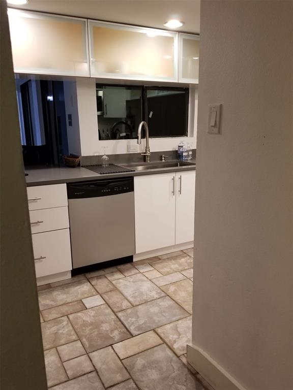 2840 Lee Street, Dallas, TX 75206