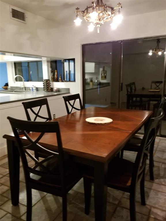 2840 Lee Street, Dallas, TX 75206