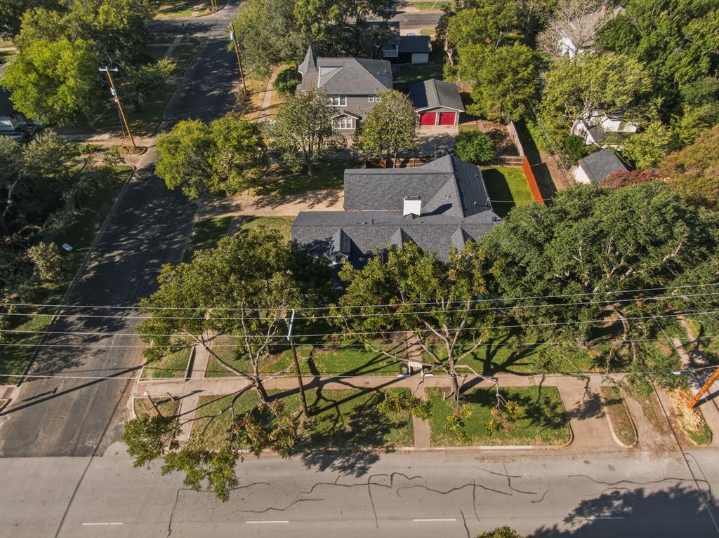 301 N Preston Street, Ennis, TX 75119