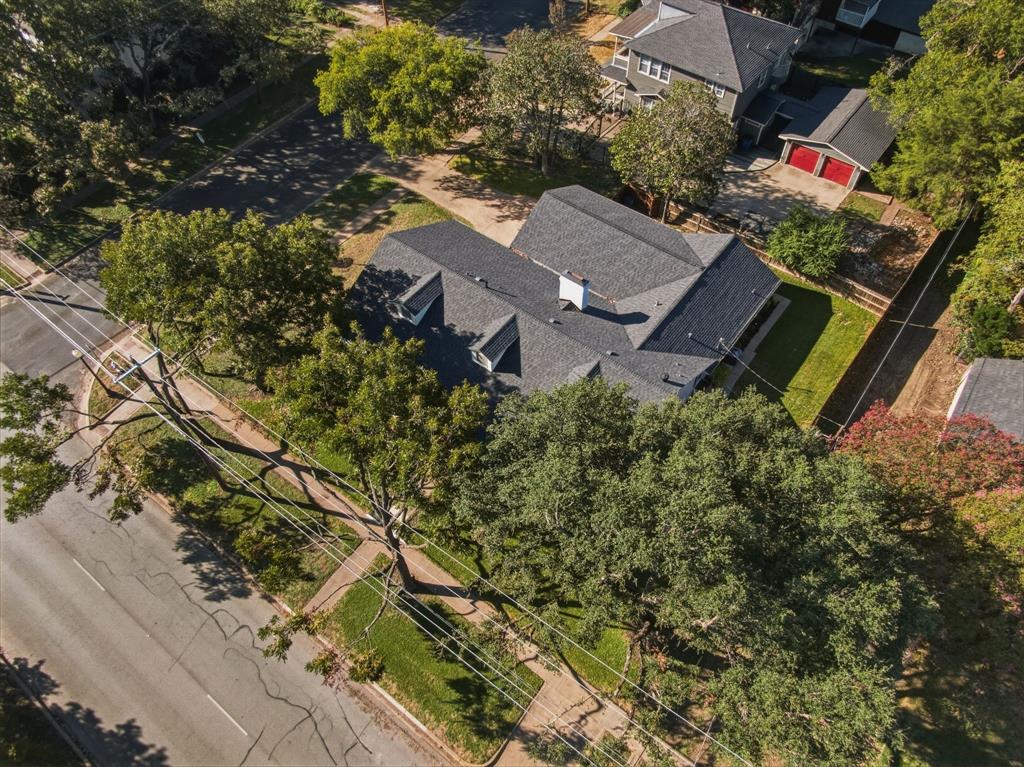 301 N Preston Street, Ennis, TX 75119
