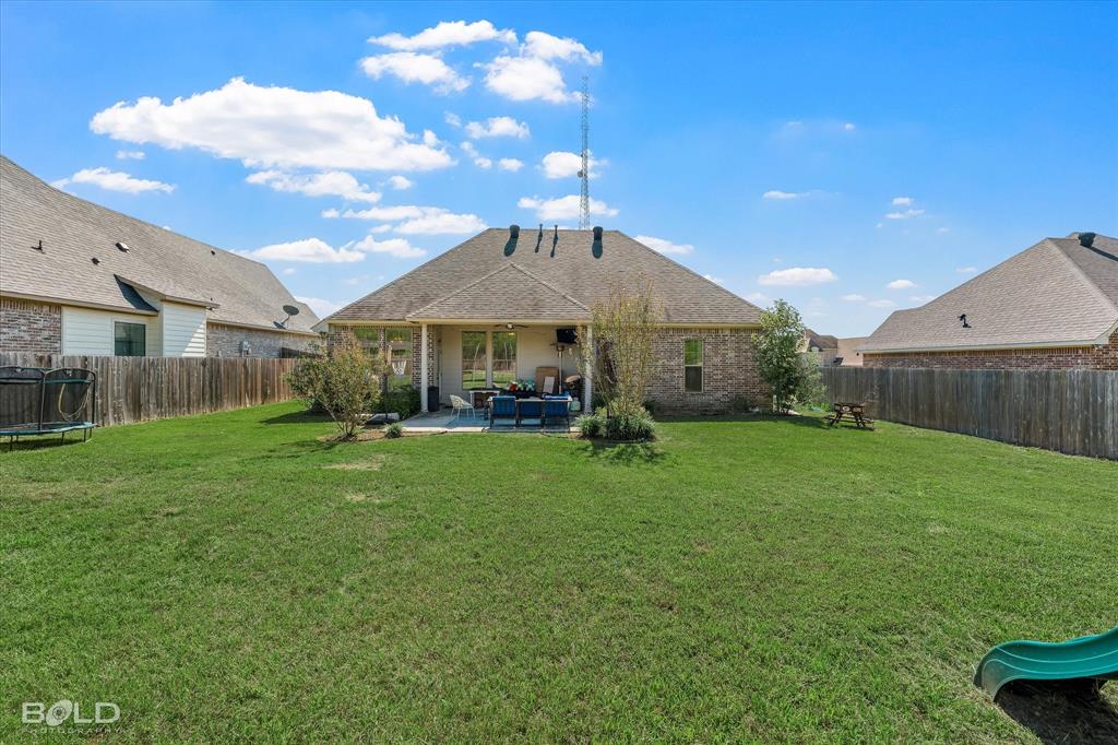 212 Panther Drive, Stonewall, LA 71078