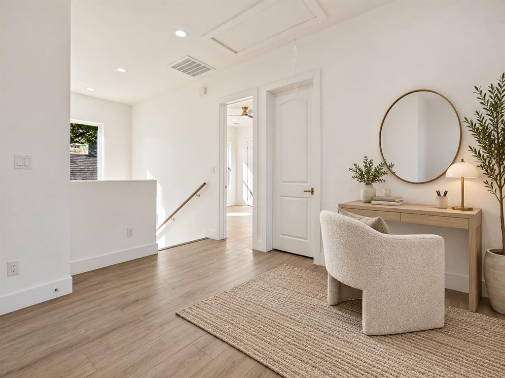 511 N Patton Street, Dallas, TX 75203