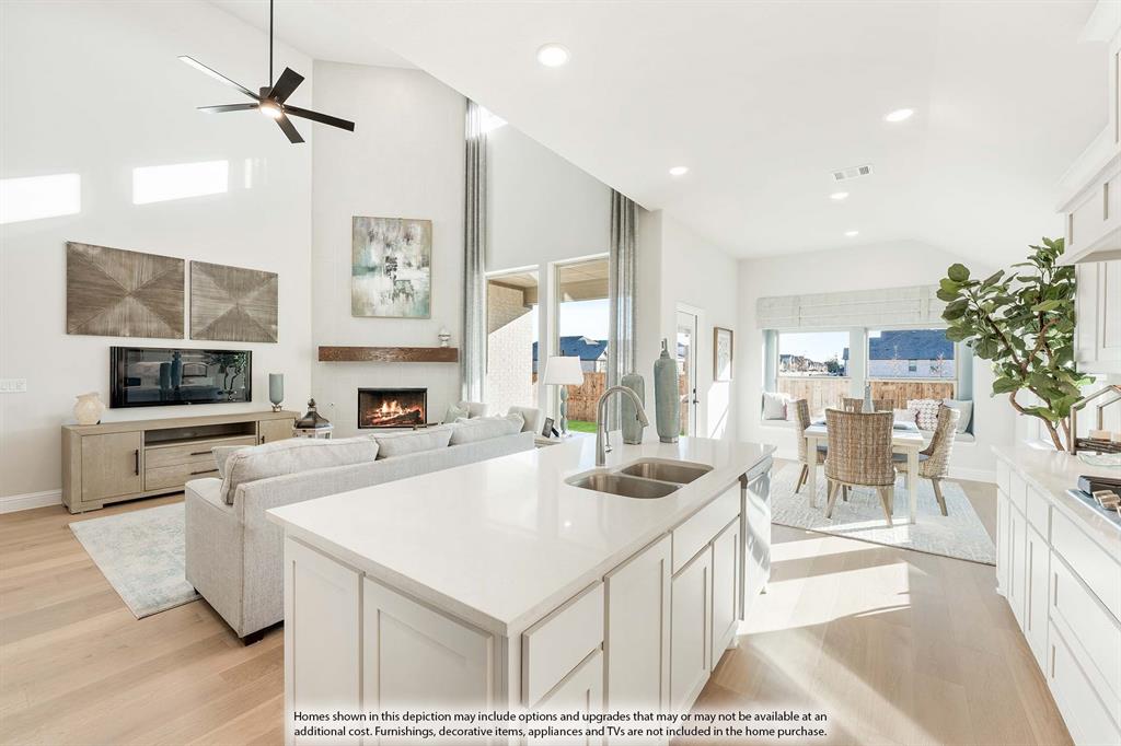 524 Pearly Top Drive, Glenn Heights, TX 75154
