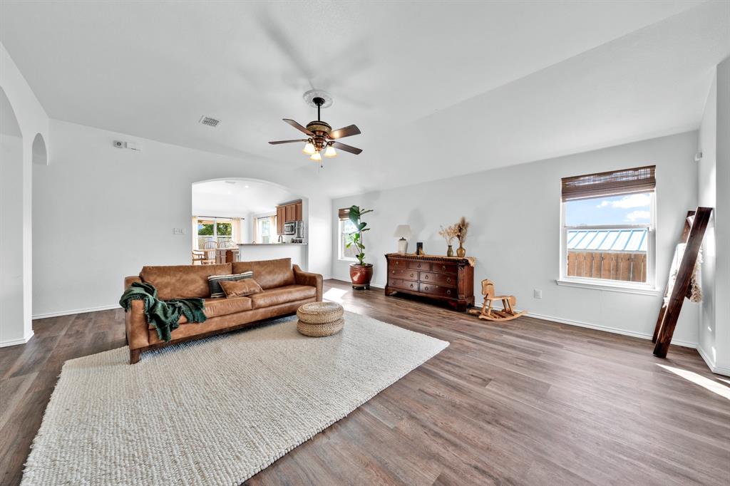 1829 Sable Wood Drive, Anna, TX 75409