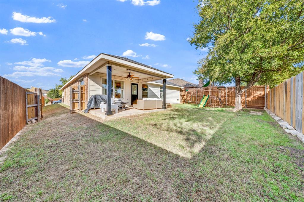 1829 Sable Wood Drive, Anna, TX 75409