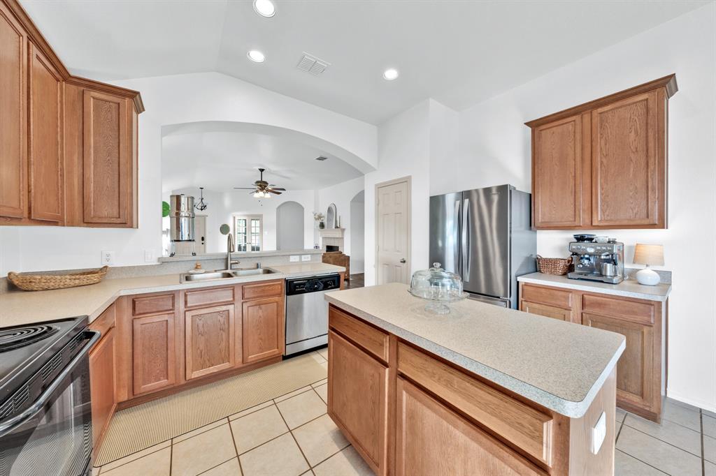 1829 Sable Wood Drive, Anna, TX 75409