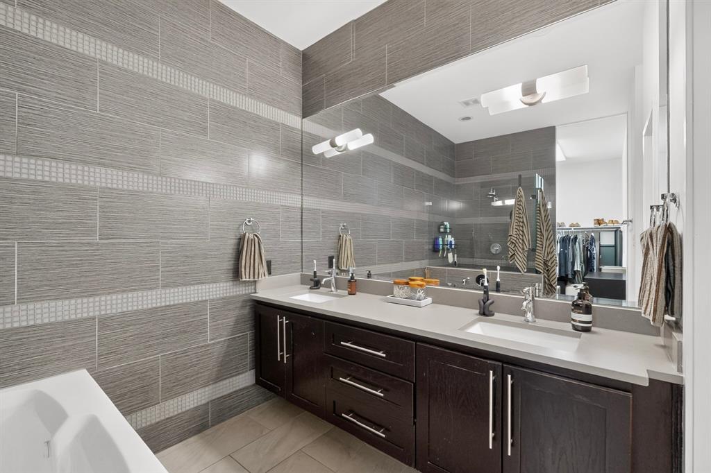 2006 Matilda Street, Dallas, TX 75206