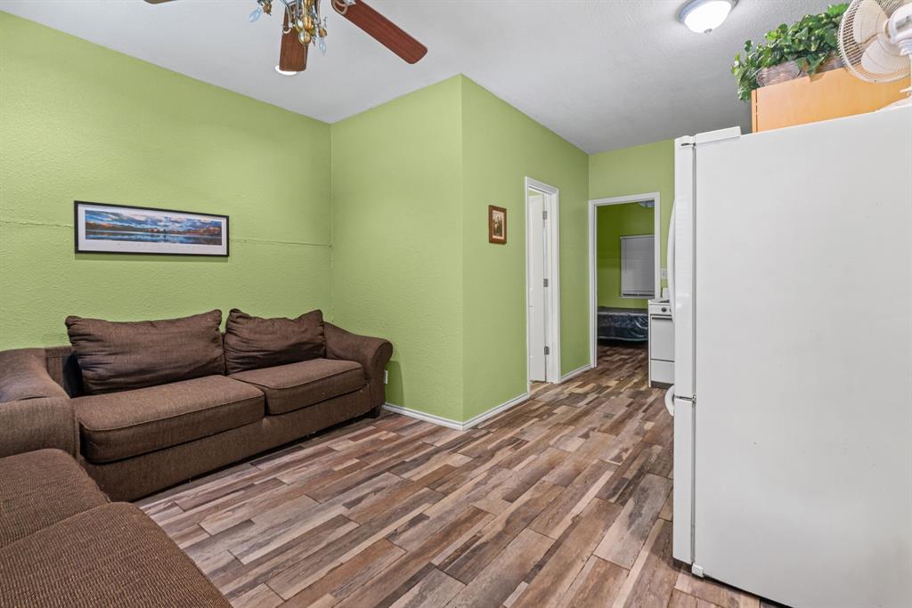 3269 Callaway Lane, Quinlan, TX 75474