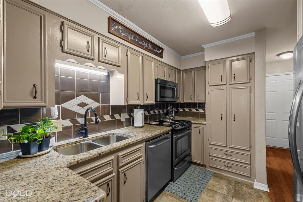 5640 S Lakeshore Drive, #47, Shreveport, LA 71119