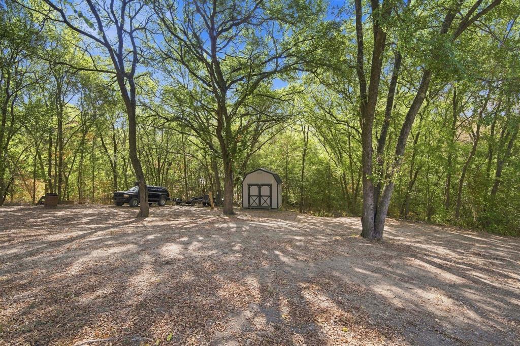2815 Bells Chapel Road, Waxahachie, TX 75165
