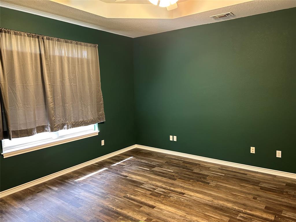 38017 Cedar Trail, Whitney, TX 76692