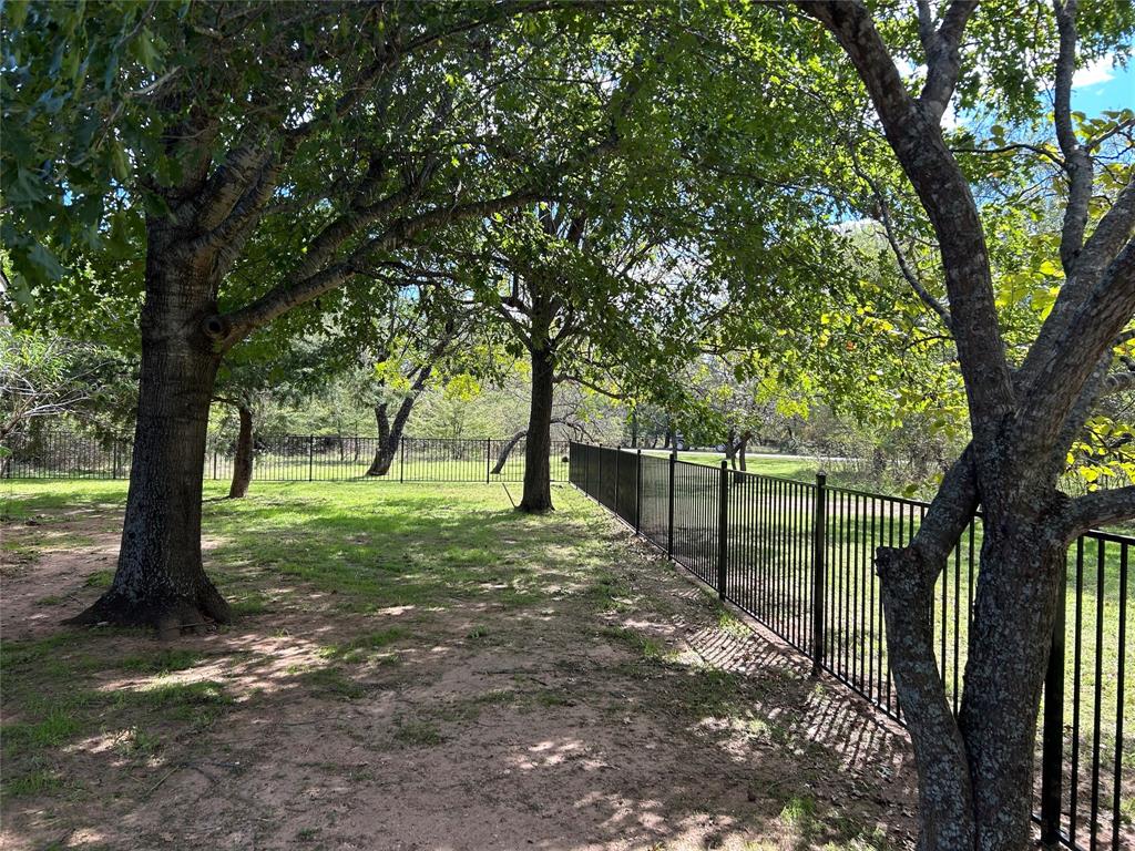 38017 Cedar Trail, Whitney, TX 76692
