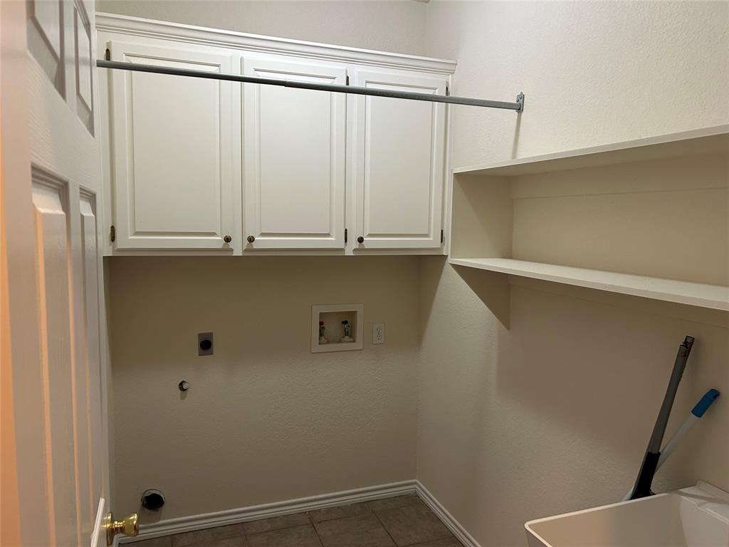 38017 Cedar Trail, Whitney, TX 76692