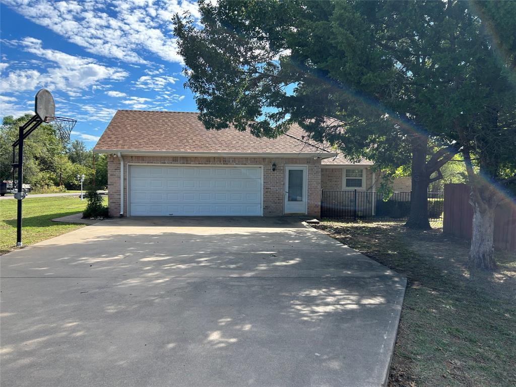 38017 Cedar Trail, Whitney, TX 76692