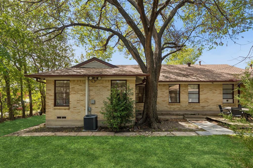 9507 Ash Creek Drive, Dallas, TX 75228