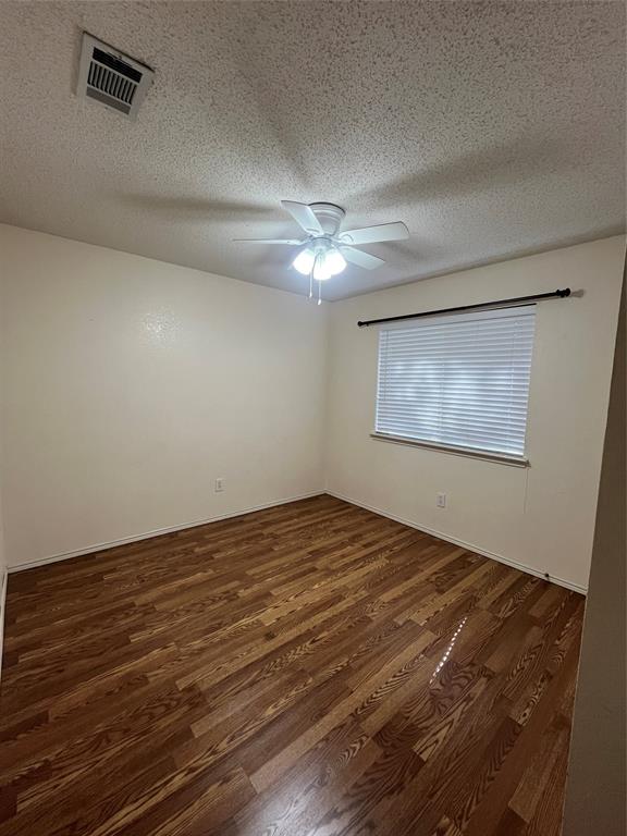 829 Shoreline Drive, West Tawakoni, TX 75474