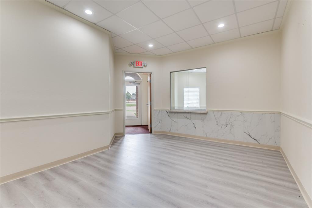 601 Westpark Way, #100, Euless, TX 76040