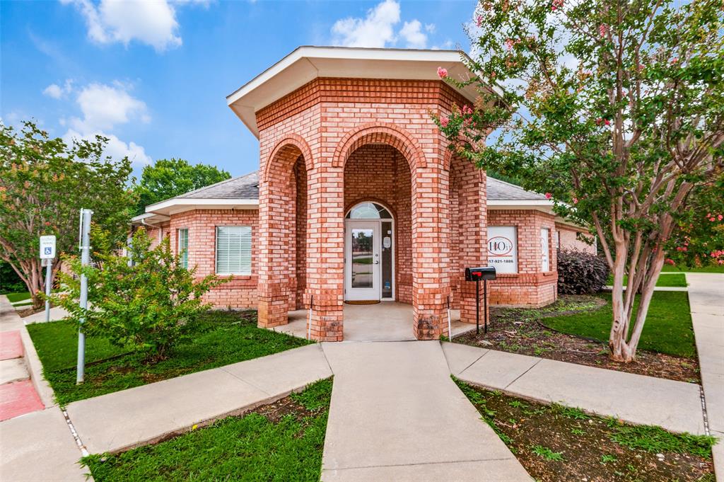 601 Westpark Way, #100, Euless, TX 76040