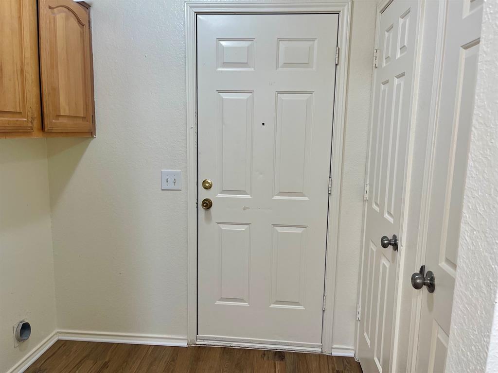 1414 Middleton Drive, Cedar Hill, TX 75104