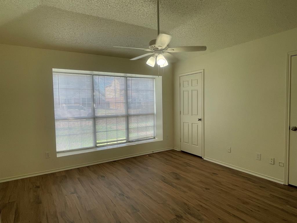 1414 Middleton Drive, Cedar Hill, TX 75104