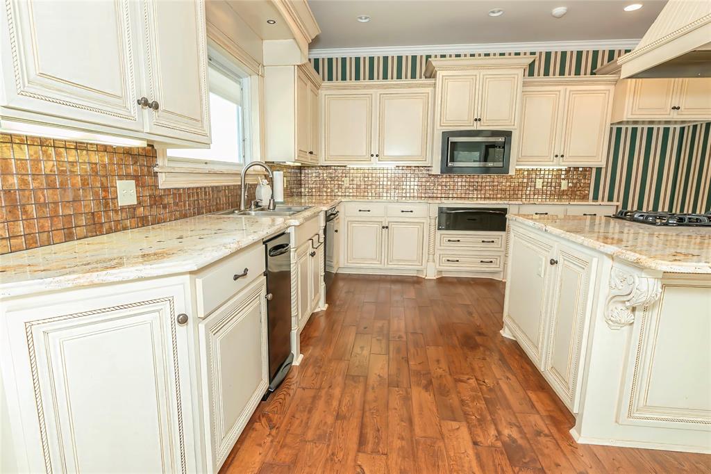 206 Poplar Street, Nocona, TX 76255