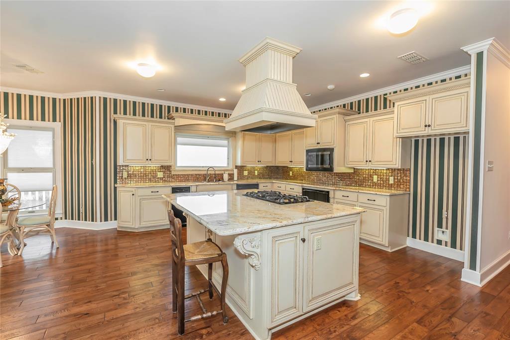 206 Poplar Street, Nocona, TX 76255
