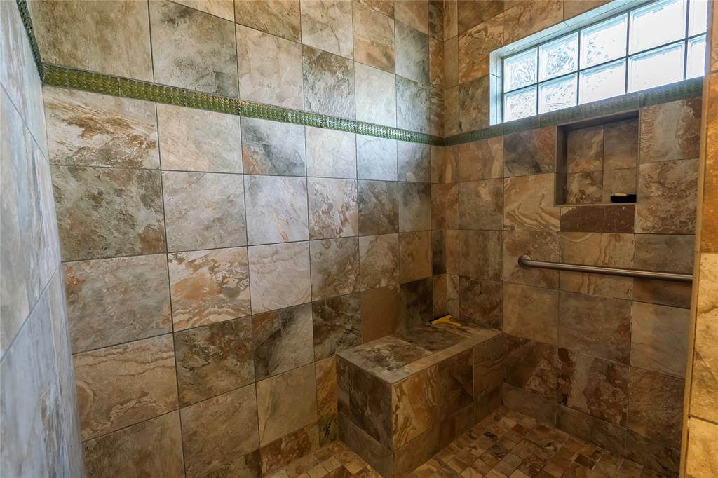 206 Poplar Street, Nocona, TX 76255