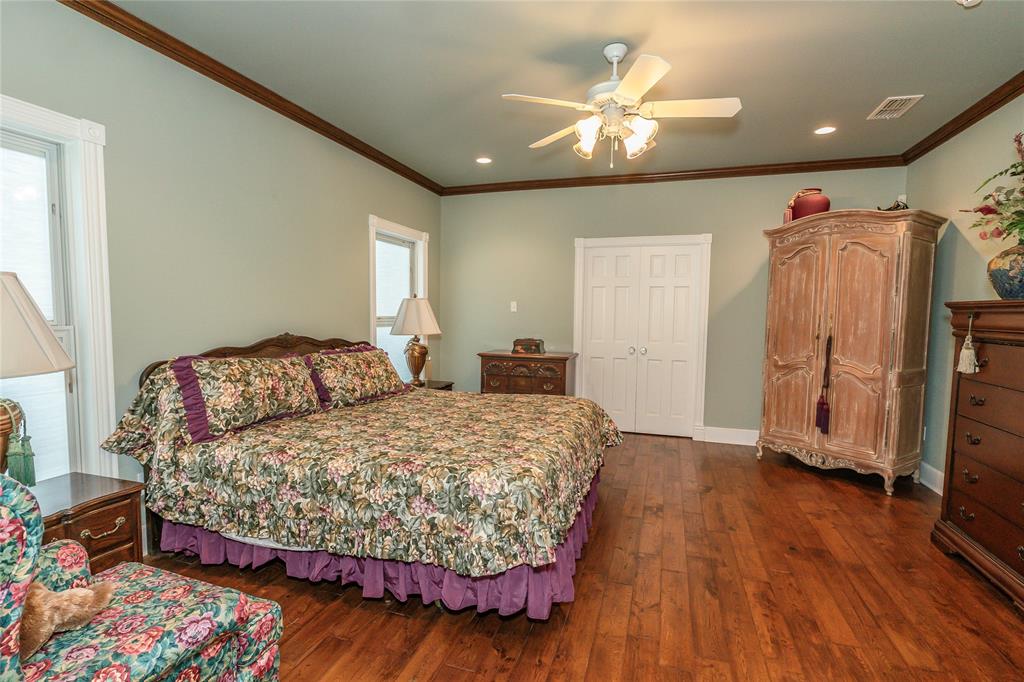 206 Poplar Street, Nocona, TX 76255