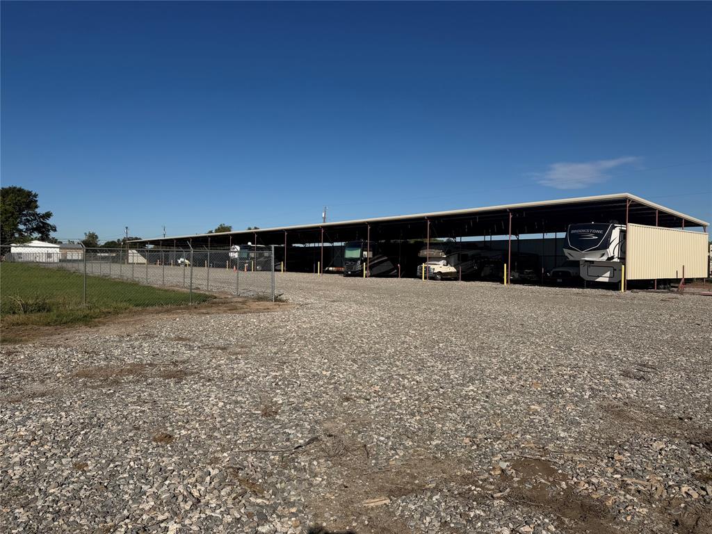 1050 Fm 273, Bonham, TX 75418