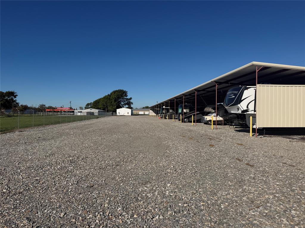 1050 Fm 273, Bonham, TX 75418